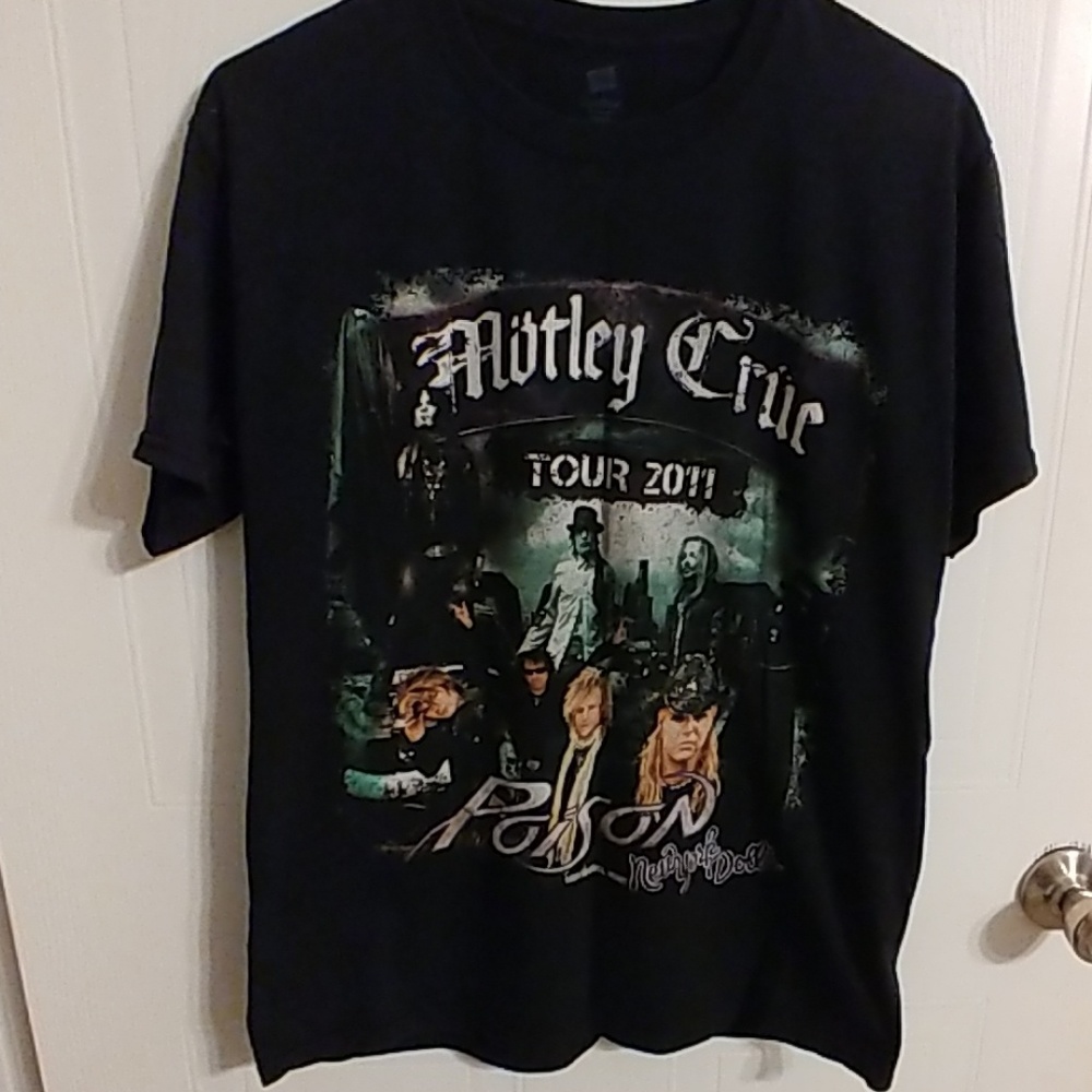 30th Anniversary 2011 Motley Crue & Poison Tee